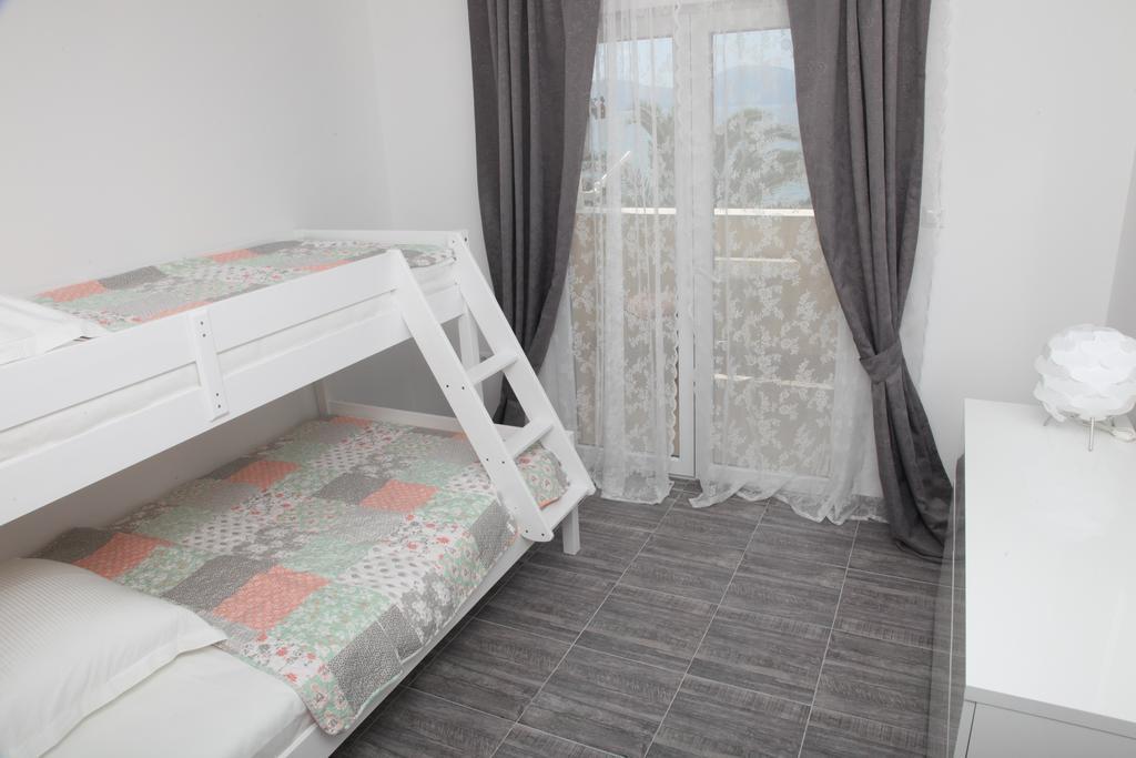 Apartments Mare Gradac  Dış mekan fotoğraf