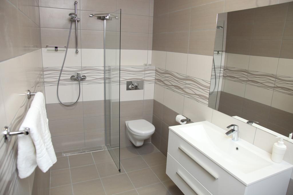 Apartments Mare Gradac  Dış mekan fotoğraf