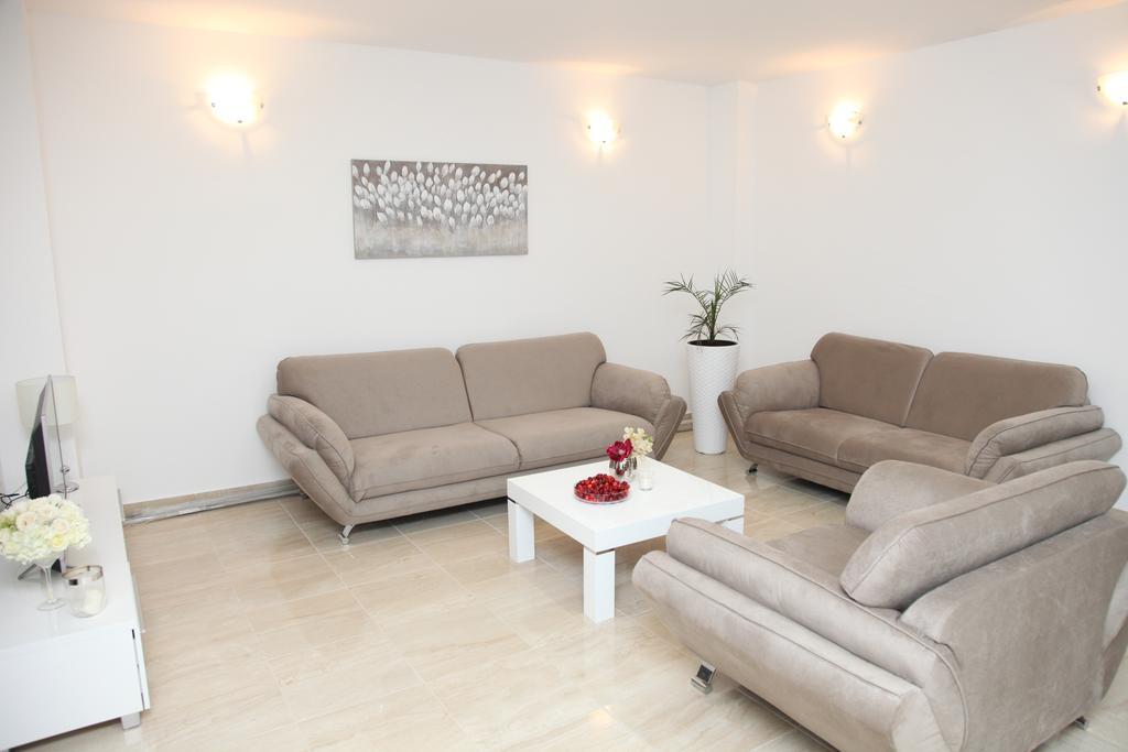 Apartments Mare Gradac  Dış mekan fotoğraf